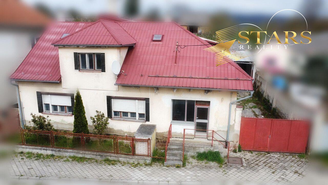 Vaša šanca na nový začiatok: Rodinný dom s pekárňou v malebných Vaďovciach!