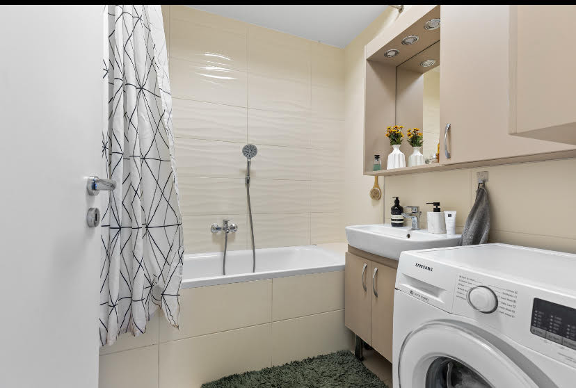 Štýlové bývanie so záhradou pri jazere len 20 minút od Bratislavy