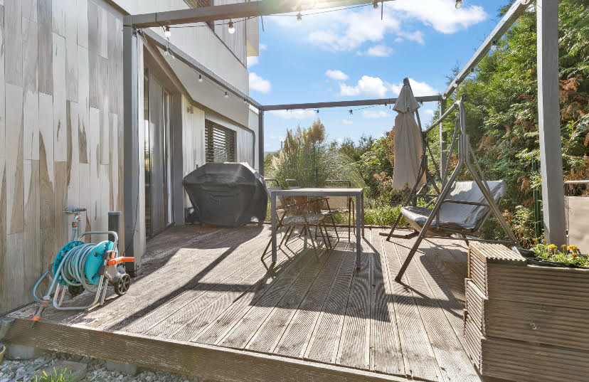 Štýlové bývanie so záhradou pri jazere len 20 minút od Bratislavy