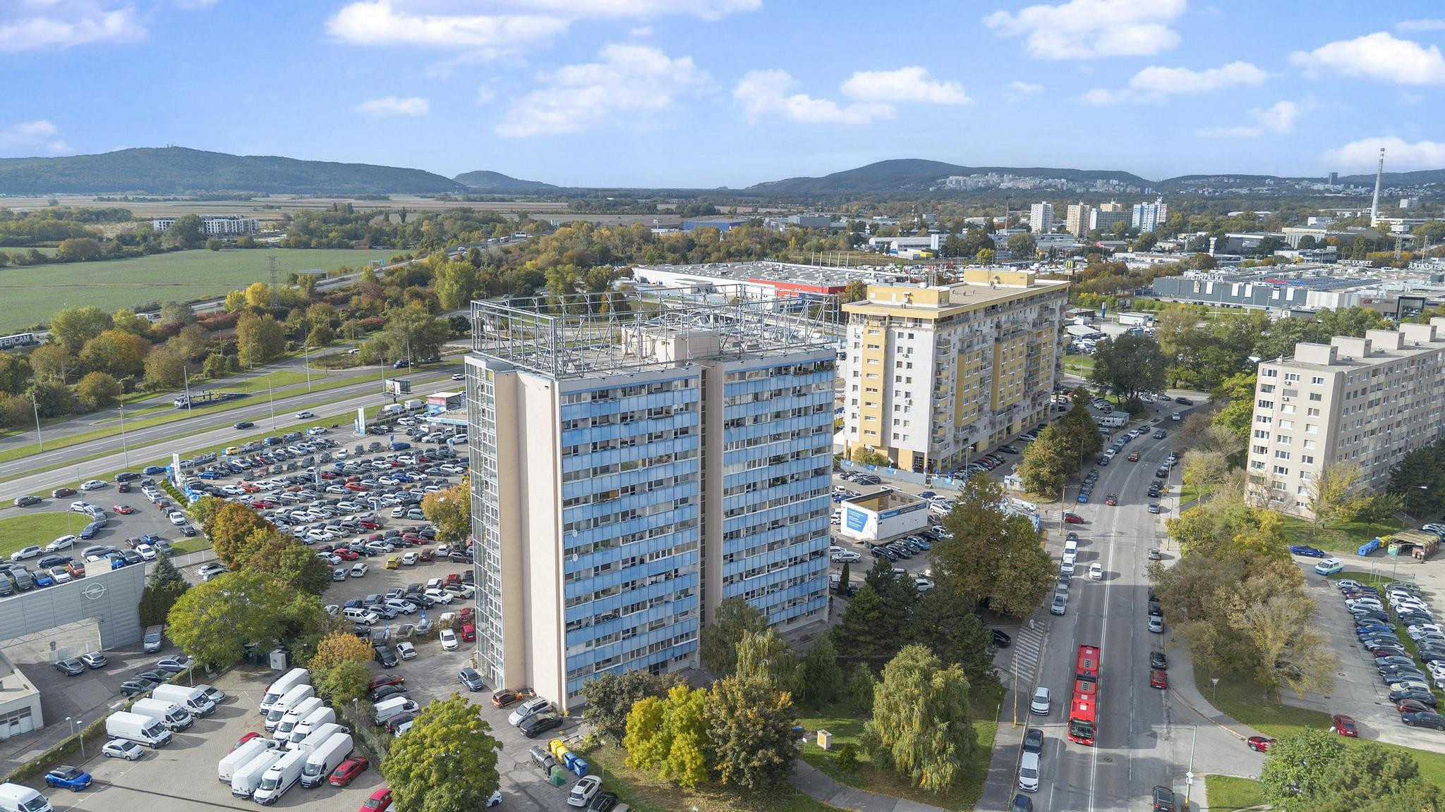 Na predaj MEGABOARD reklamná plocha – Bratislava, Petržalka