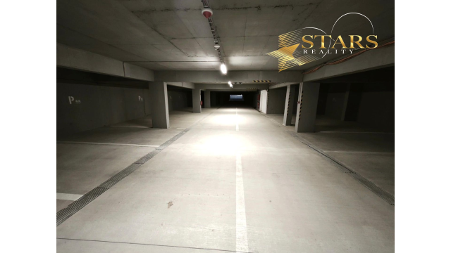 Predaj garážového státia v blízkosti CITY PARK Rovinka a nového Urban Fitness.