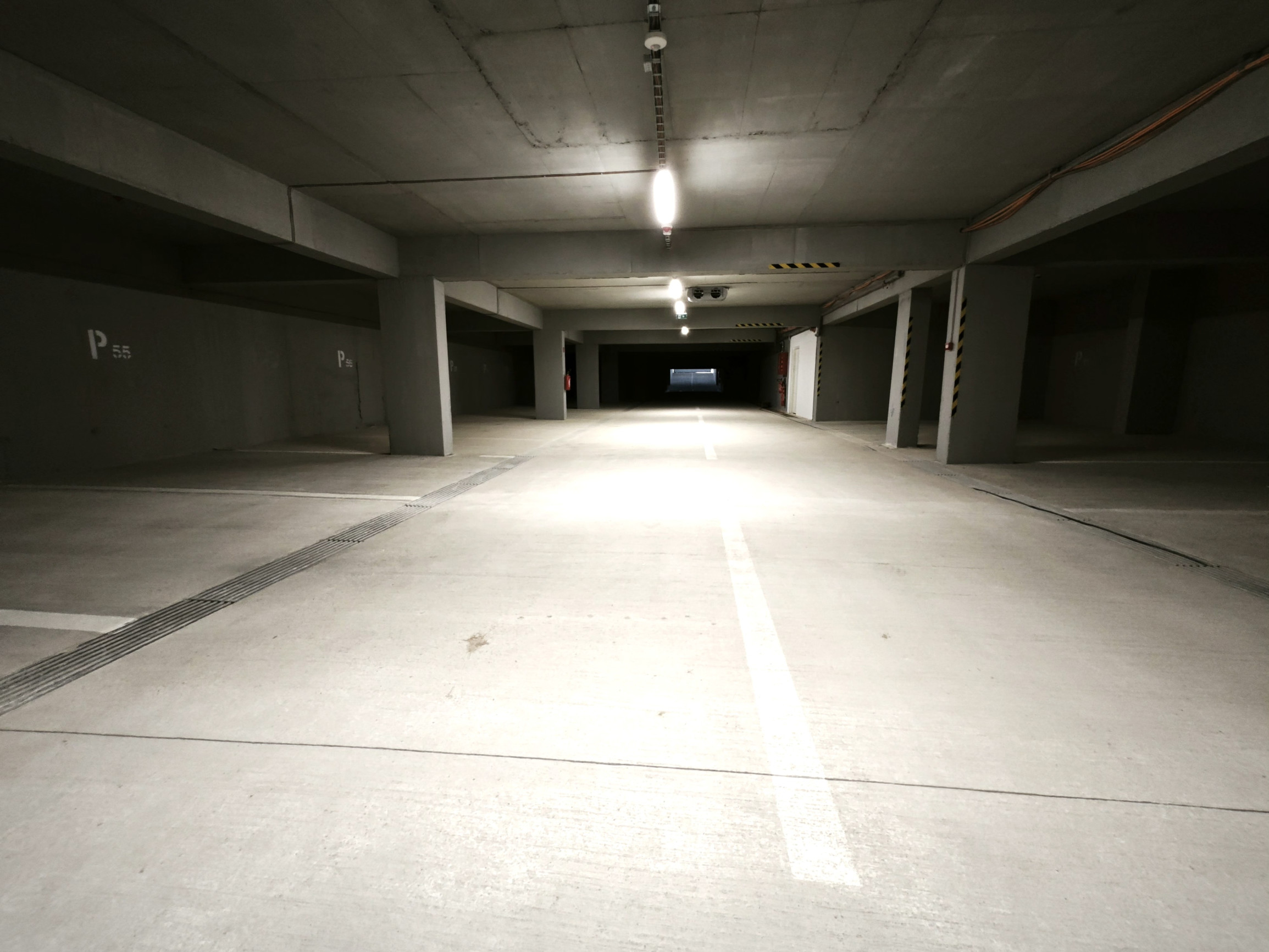 Predaj garážového státia v blízkosti CITY PARK Rovinka a nového Urban Fitness.