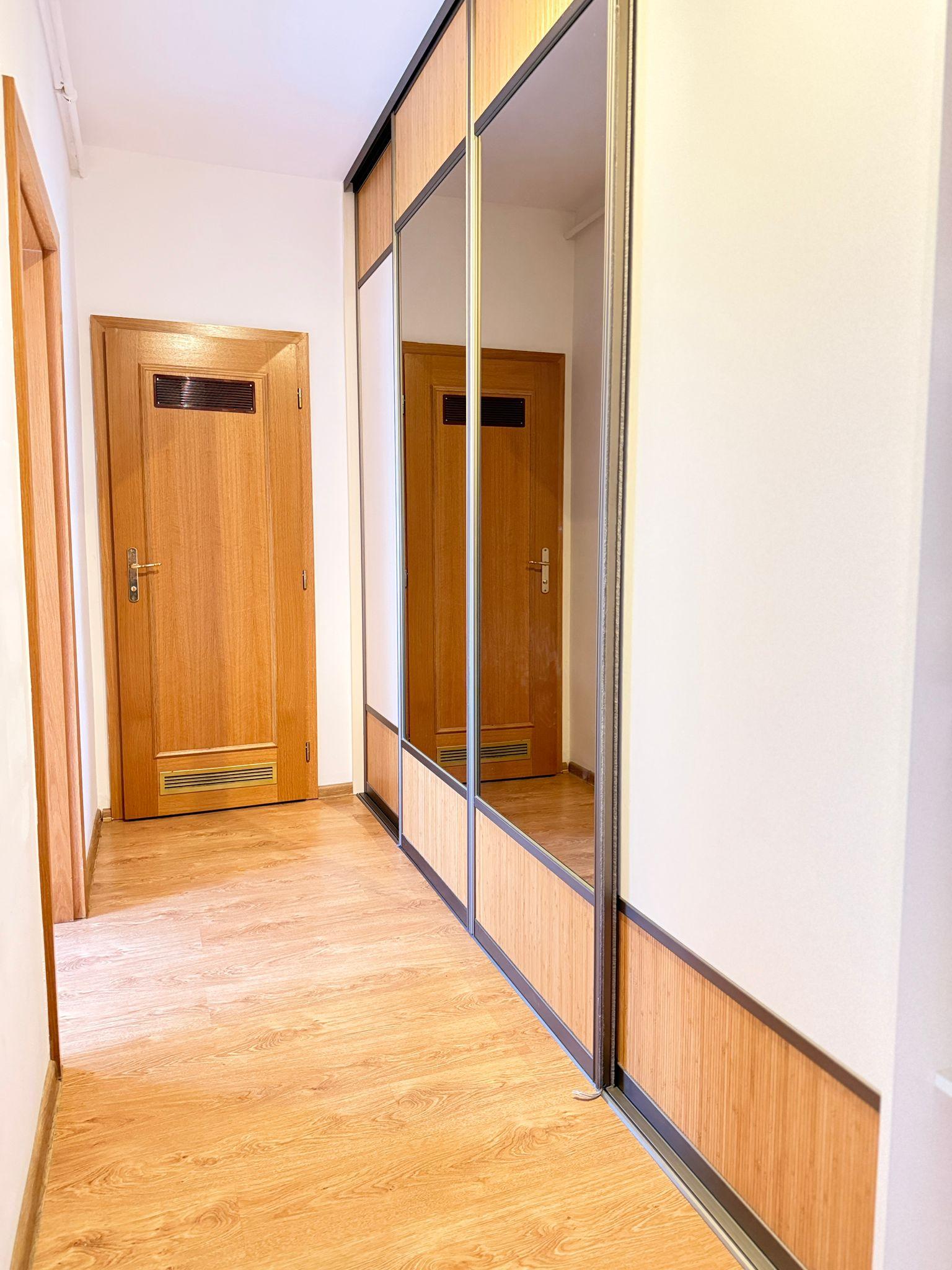 Podkrovný 3-izbový byt s krbom a garážou pri lesoparku