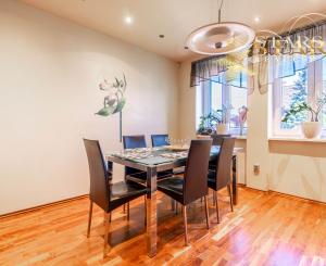 Rodinný dom, ktorý si zamilujete! Komfort, priestor a súkromie v Novóm Meste nad Váhom