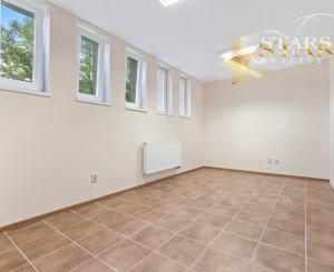 SUPER PONUKA!!! prenájom spodného podlažia o výmere 140 m²  v Šamoríne, ul. Hviezdna