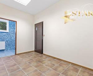 SUPER PONUKA!!! prenájom spodného podlažia o výmere 140 m²  v Šamoríne, ul. Hviezdna