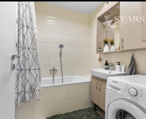 Štýlové bývanie so záhradou pri jazere len 20 minút od Bratislavy