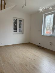 Vlastná záhrada, novostavba – ideálny 2-izbový mezonet