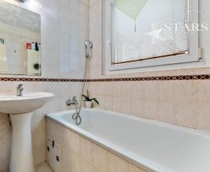 Na predaj 3 izbový byt s loggiou