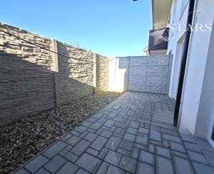 NOVOSTAVBA 2-izbový byt s terasou na prenájom v Opoji