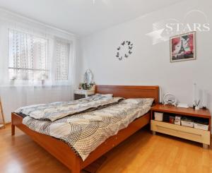 Na predaj 3 izbový byt s loggiou