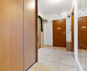 Na predaj 3 izbový byt s loggiou