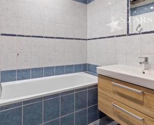 2-izbový byt so súkromnou záhradou v Karlovej Vsi