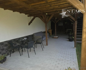 ZREKONŠTRUOVANÝ RODINNÝ DOM V SNINE – BRAMHORA