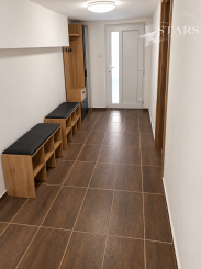 ZREKONŠTRUOVANÝ RODINNÝ DOM V SNINE – BRAMHORA