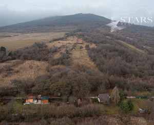 ZÁHRADA POD ŽIBRICOU – 385 m² | STUDŇA | ELEKTRINA | 10 MIN. OD NITRY