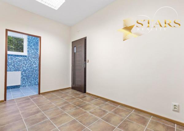 SUPER PONUKA!!! prenájom spodného podlažia o výmere 140 m²  v Šamoríne, ul. Hviezdna