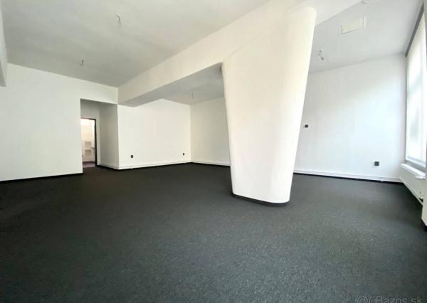 Predaj novo zrekonštruovaných obchodných a kancelárskych priestorov so služobným bytom v srdci Račianskeho mýta