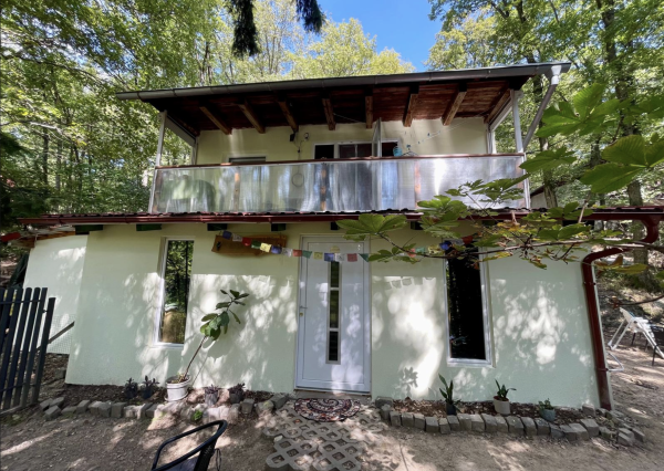 Štýlové bývanie pri jazere a lese – 4-izbový dom so záhradou