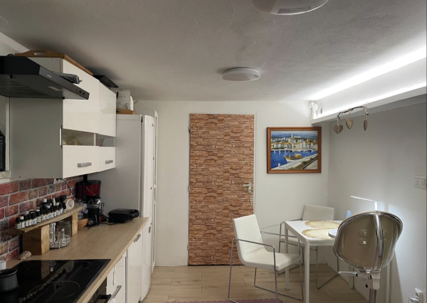 Štýlové bývanie pri jazere a lese – 4-izbový dom so záhradou