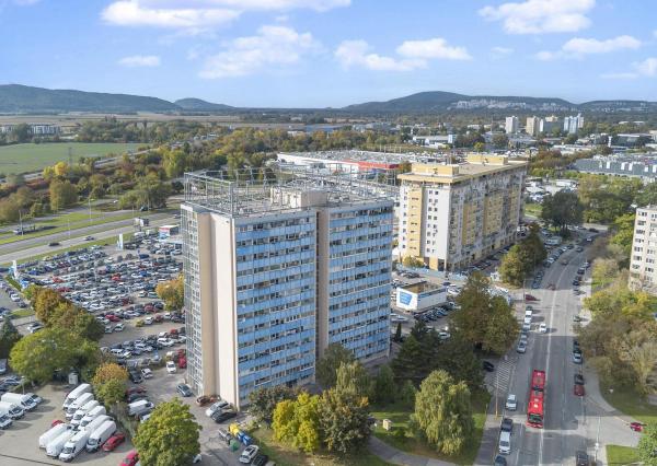 Na predaj MEGABOARD reklamná plocha – Bratislava, Petržalka