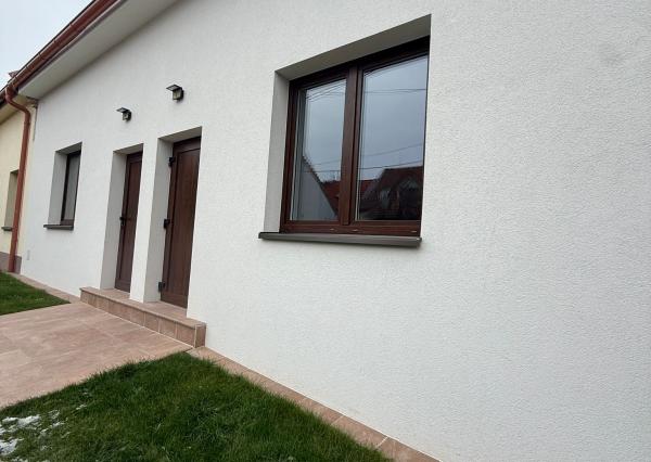 Vlastná záhrada, novostavba – ideálny 2-izbový mezonet