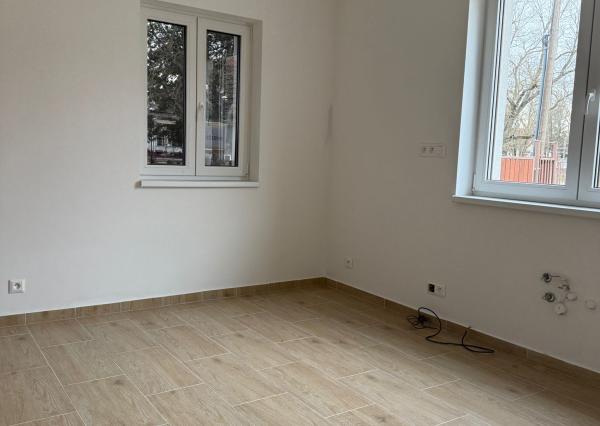 Vlastná záhrada, novostavba – ideálny 2-izbový mezonet