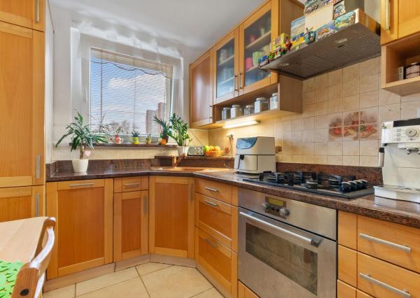 Na predaj 3 izbový byt s loggiou