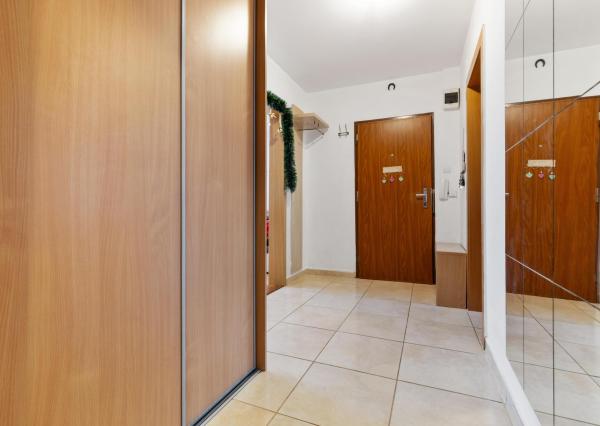 Na predaj 3 izbový byt s loggiou