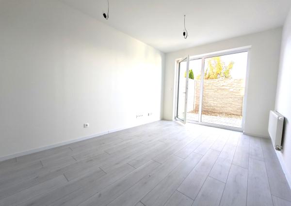 NOVOSTAVBA 2-izbový byt s terasou na prenájom v Opoji