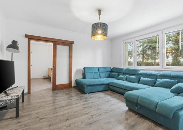 2-izbový byt so súkromnou záhradou v Karlovej Vsi,Ľudovíta Fullu.