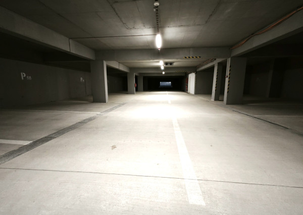 Predaj garážového státia v blízkosti CITY PARK Rovinka a nového Urban Fitness.