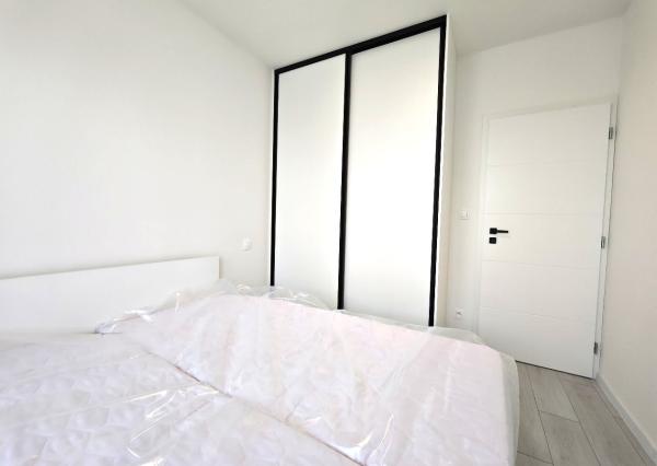 NOVOSTAVBA 2-izbový byt s terasou na prenájom v Opoji