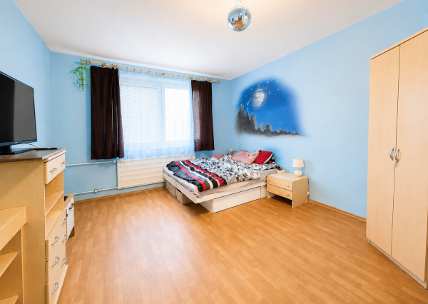 NA PRENÁJOM 3 IZBOVÝ BYT S BALKÓNOM ZLATÉ MORAVCE