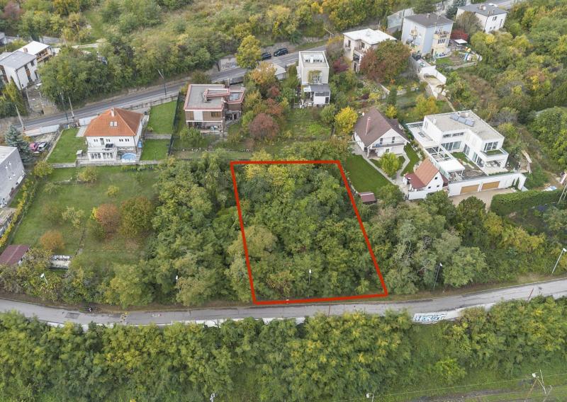 Koliba – 732 m² stavebný pozemok s projektom na 3 byty